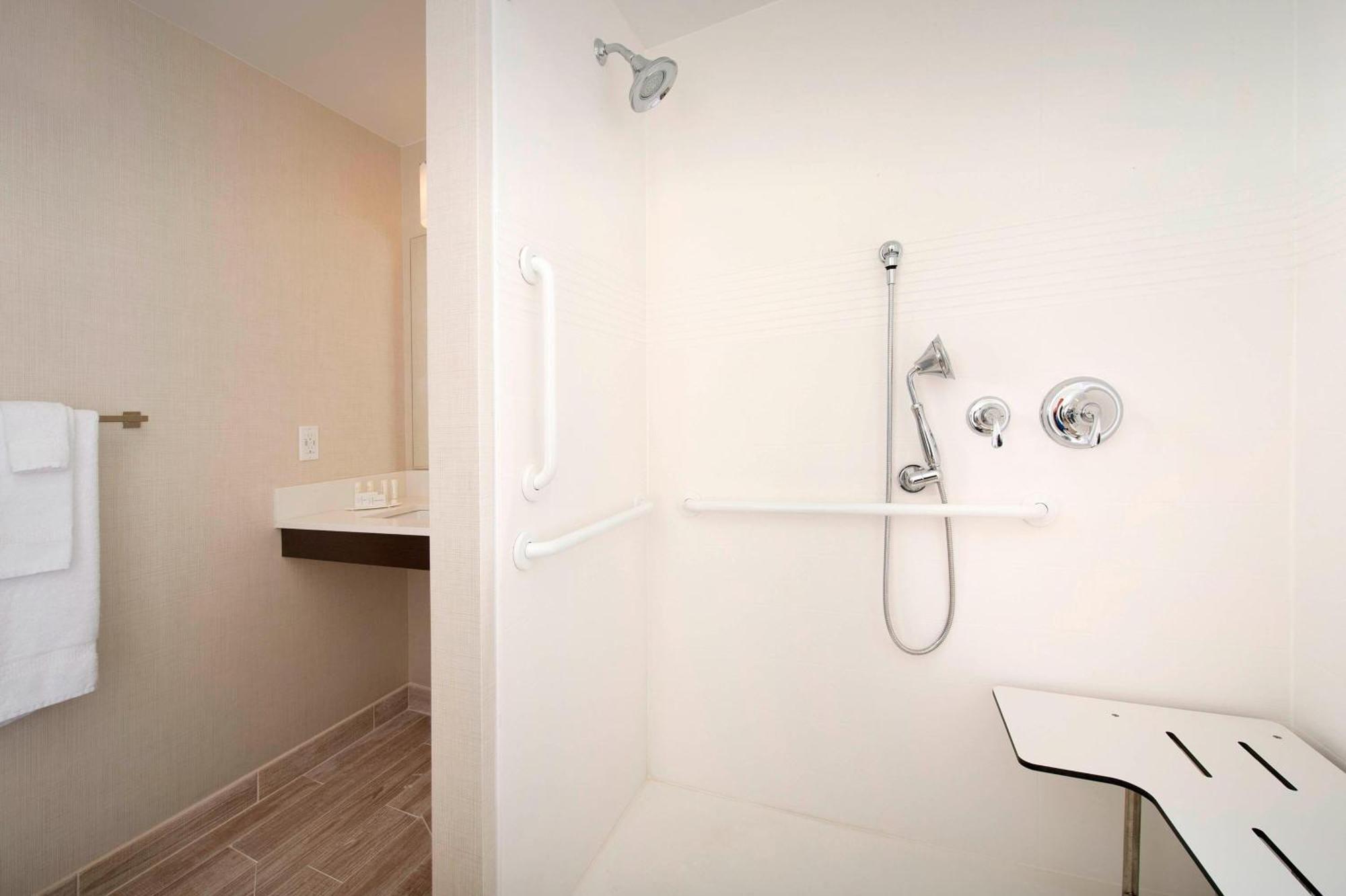 Towneplace Suites By Marriott Alexandria Fort Belvoir Mount Vernon Экстерьер фото