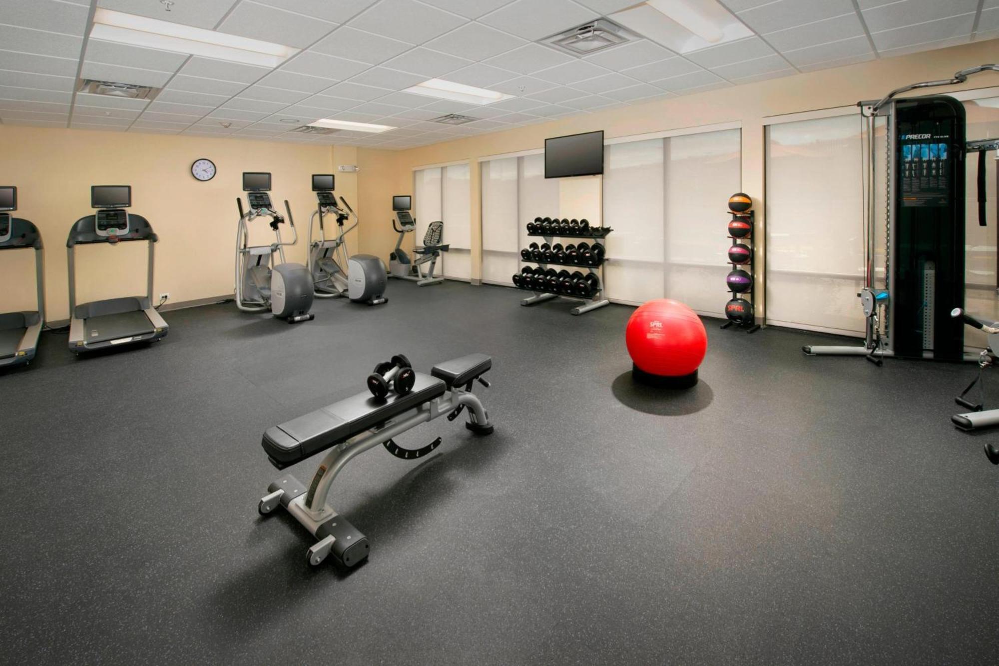 Towneplace Suites By Marriott Alexandria Fort Belvoir Mount Vernon Экстерьер фото